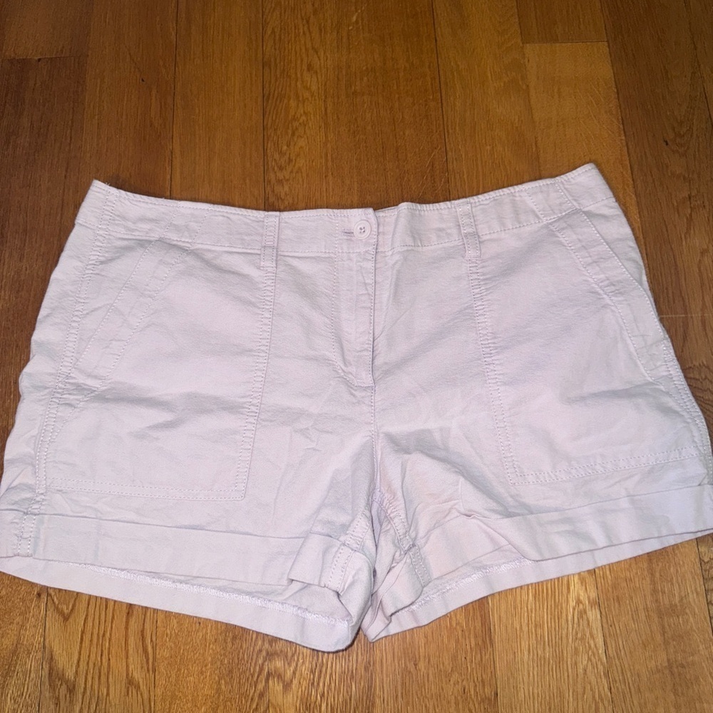 LOFT Pink Cargo Shorts Lightweight Summer Style​